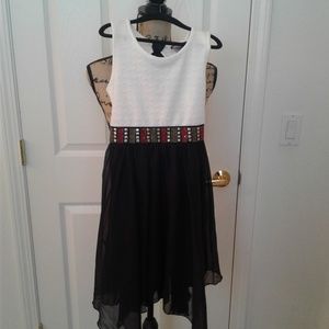 Girl's party dress